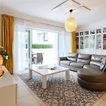 102 Seafront 3bed With Pool By Homely Sliema