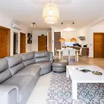 102 Seafront 3bed With Pool By Homely * Sliema