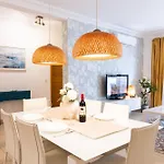 102 Seafront 3bed With Pool By Homely Lägenhet Sliema
