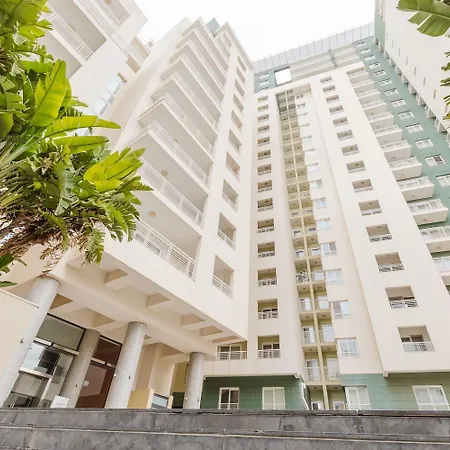 Appartamento 102 Seafront 3bed With Pool By Homely *